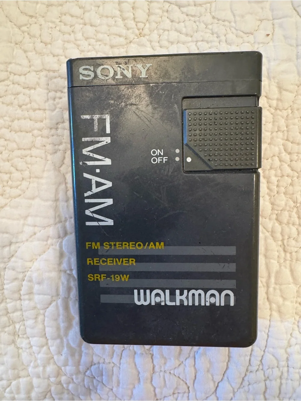 Vintage Sony Black FM/AM Walkman Receiver Portable Radio